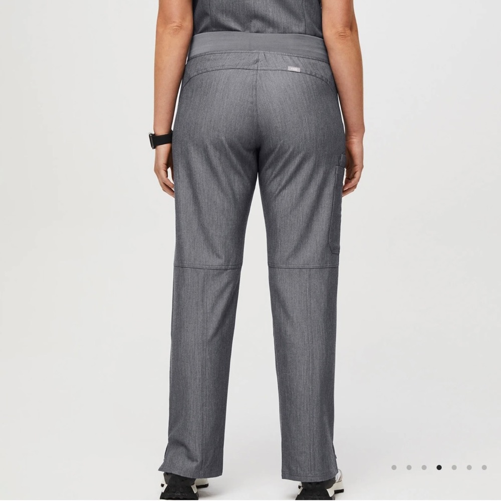 Figs Gray Women's Pants with Teal Drawstring - Picture 3 of 13